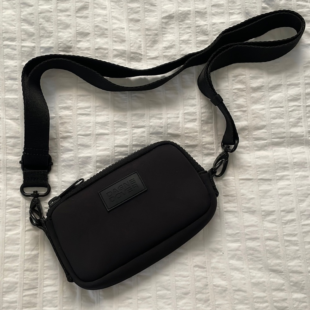 DAGNE DOVER- MARA NEOPRENE PHONE SLING- Black